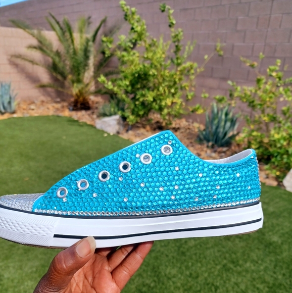 NEW Baby Blue Hand Embellished CONVERSE with "BLESSED" laces - Picture 6 of 8